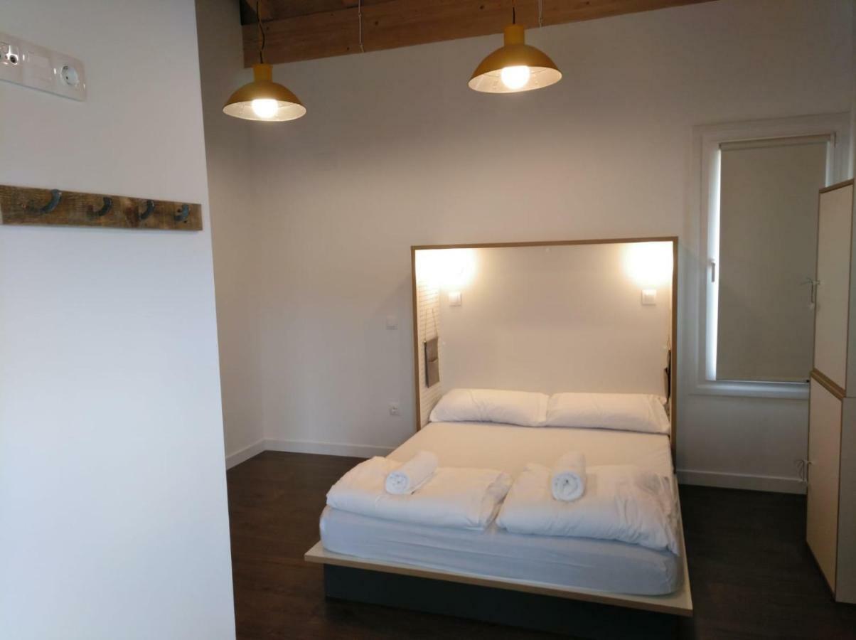 Agora Hostel Estella Eksteriør billede