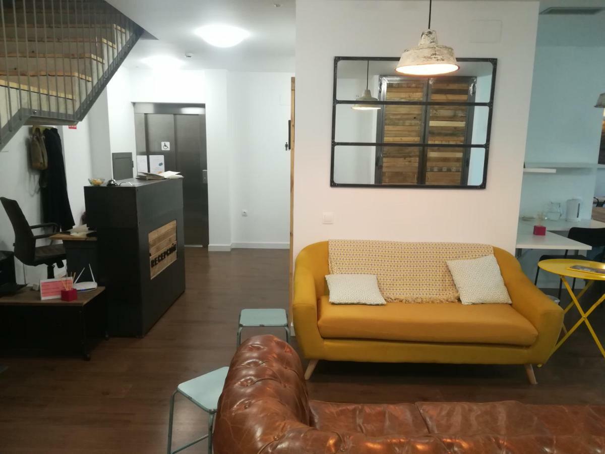 Agora Hostel Estella Eksteriør billede